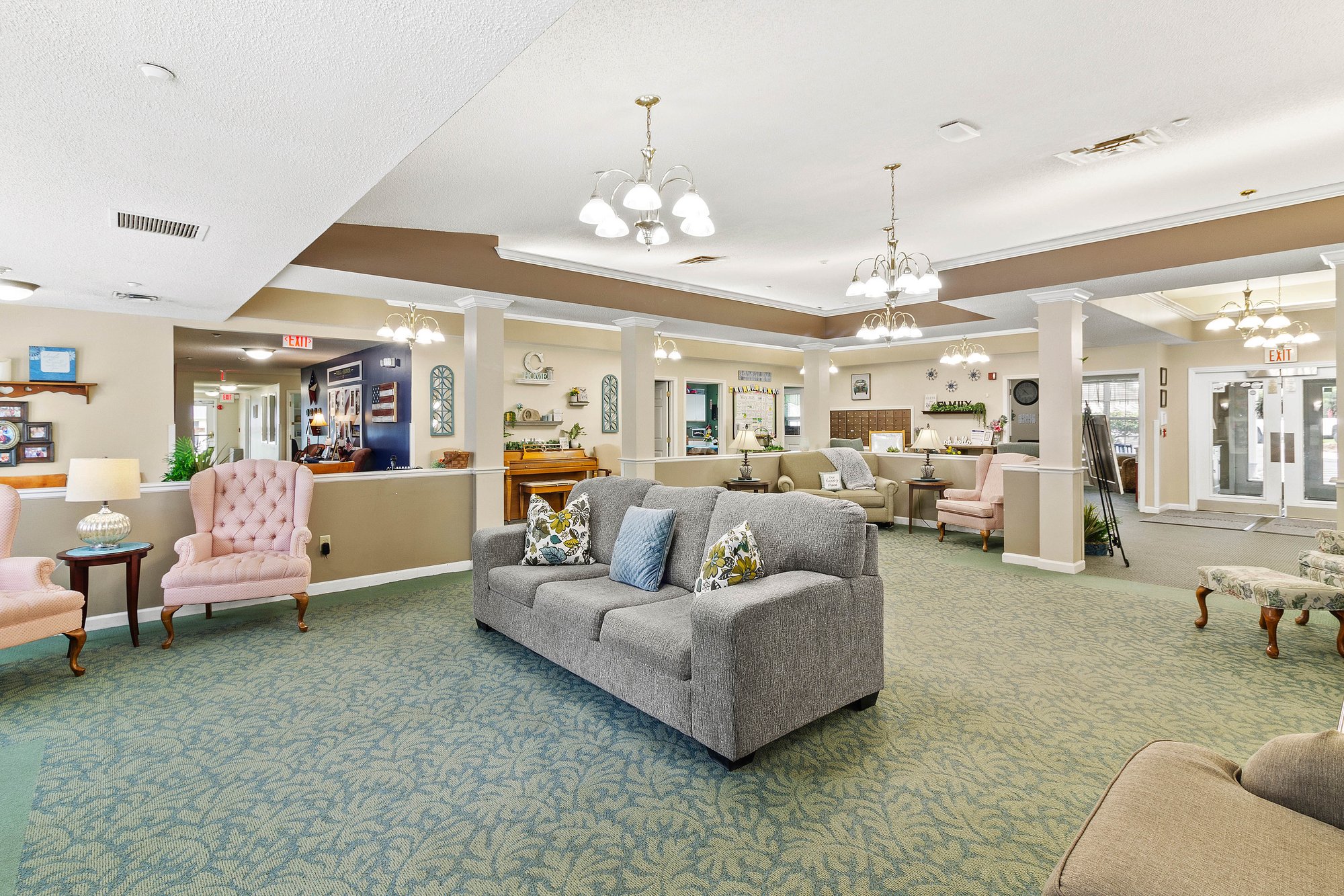 CBPL-AL-living room-006